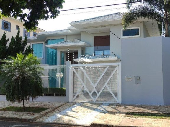 Casa com 3 Quartos à Venda, 378 m² em Jardim Ipanema - Maringá
