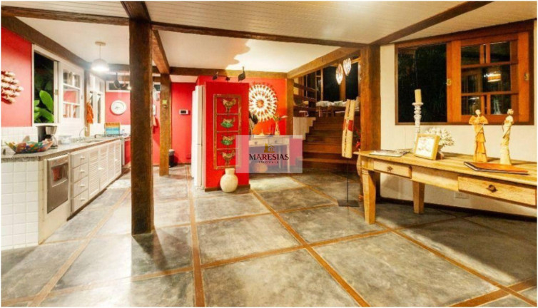 Imagem Casa com 4 Quartos à Venda, 291 m² em Maresias - São Sebastião Imagem Casa com 4 Quartos à Venda, 291 m² em Maresias - São Sebastião