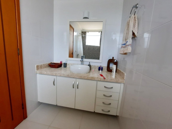 Imagem Casa com 4 Quartos à Venda, 176 m² em Vargem Grande - Teresópolis Imagem Casa com 4 Quartos à Venda, 176 m² em Vargem Grande - Teresópolis