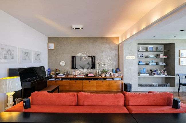 Imagem Apartamento com 3 Quartos à Venda, 185 m² em Itaim Bibi - São Paulo