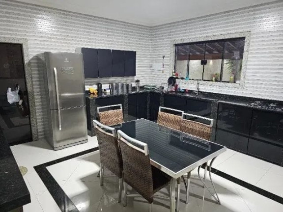Imagem Chácara com 2 Quartos à Venda, 480 m² em Centro - Roseira Imagem Chácara com 2 Quartos à Venda, 480 m² em Centro - Roseira