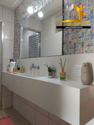 Imagem Casa com 4 Quartos à Venda, 206 m² em Jardim Tupan - Barueri Imagem Casa com 4 Quartos à Venda, 206 m² em Jardim Tupan - Barueri