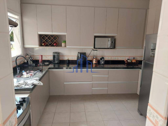 Imagem Casa com 3 Quartos à Venda, 180 m² em Tamboré - Santana De Parnaíba