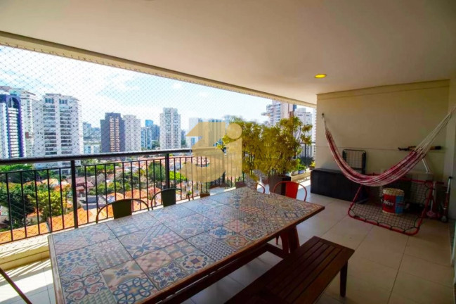 Apartamento com 3 Quartos à Venda, 160 m² em Chácara Santo Antônio (zona Sul) - São Paulo