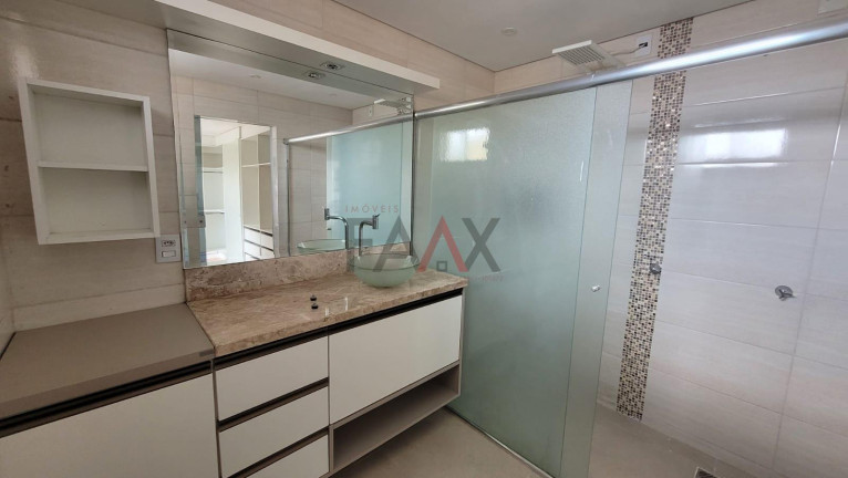 Imagem Casa com 1 Quarto à Venda, 300 m² em Alto Da Xv - Guarapuava Imagem Casa com 1 Quarto à Venda, 300 m² em Alto Da Xv - Guarapuava