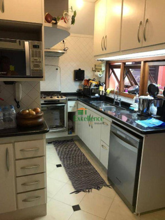 Imagem Sobrado com 3 Quartos à Venda, 250 m² em Vila Bastos - Santo André