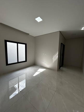 Imagem Casa com 3 Quartos à Venda, em Jd Tarumã - Tangará Da Serra Imagem Casa com 3 Quartos à Venda, em Jd Tarumã - Tangará Da Serra