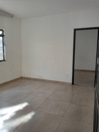 Imagem Casa com 2 Quartos à Venda, 383 m² em Centro - Anápolis