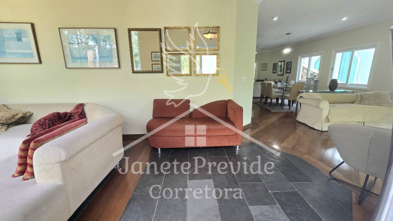 Casa de Condomínio com 3 Quartos à Venda, 263 m² em Alphaville - Santana De Parnaíba