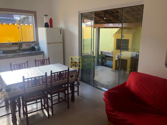 Imagem Casa com 4 Quartos à Venda, 120 m² em Centro - Porto Belo Imagem Casa com 4 Quartos à Venda, 120 m² em Centro - Porto Belo