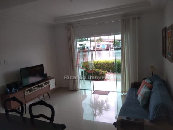 Imagem Casa de Condomínio com 4 Quartos à Venda, 150 m² em Ogiva - Cabo Frio