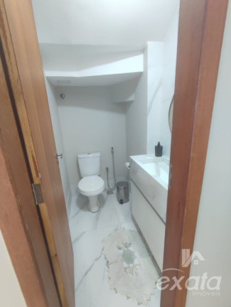 Imagem Sobrado com 3 Quartos à Venda, 132 m² em Colina De Laranjeiras - Serra