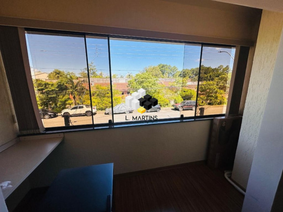 Imagem Casa com 3 Quartos à Venda, 215 m² em Hípica - Porto Alegre Imagem Casa com 3 Quartos à Venda, 215 m² em Hípica - Porto Alegre