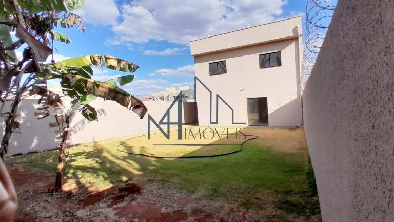 Imagem Sobrado com 3 Quartos à Venda, 358 m² em Jardim Helvécia - Aparecida De Goiânia