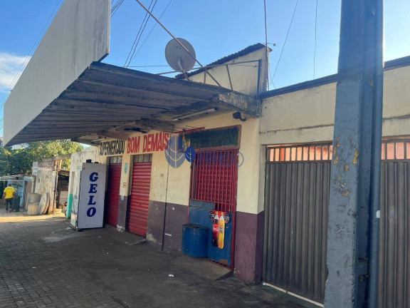 Imóvel Comercial à Venda, 244 m² em Vila Jaiara - Anápolis