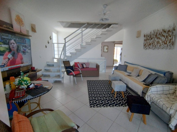 Imagem Casa com 4 Quartos à Venda, 265 m² em Parque Balneário Oasis - Peruíbe Imagem Casa com 4 Quartos à Venda, 265 m² em Parque Balneário Oasis - Peruíbe