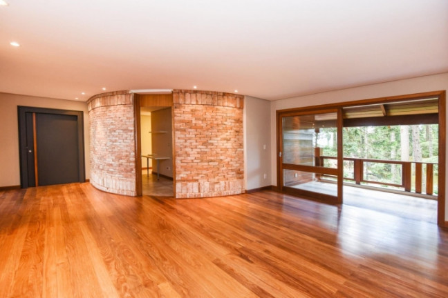 Imagem Apartamento com 3 Quartos à Venda, 279 m² em Planalto - Gramado
