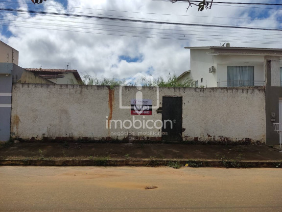Terreno à Venda, 360 m² em Candeias - Vitória Da Conquista