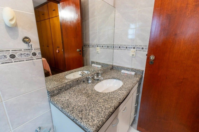 Imagem Casa com 4 Quartos à Venda, 268 m² em Morada Das Flores (aldeia Da Serra) - Santana De Parnaíba Imagem Casa com 4 Quartos à Venda, 268 m² em Morada Das Flores (aldeia Da Serra) - Santana De Parnaíba