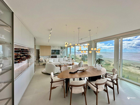 Apartamento com 4 Quartos à Venda, 312 m² em Navegantes - Capão Da Canoa