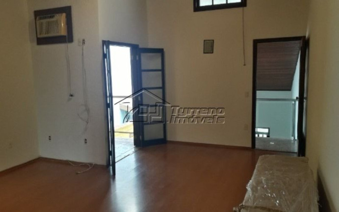 Imagem Casa com 3 Quartos à Venda, 200 m² em Bosque Dos Eucaliptos - São José Dos Campos Imagem Casa com 3 Quartos à Venda, 200 m² em Bosque Dos Eucaliptos - São José Dos Campos
