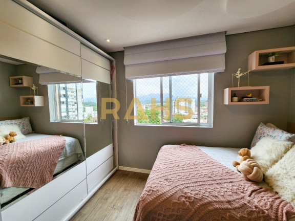 Imagem Apartamento com 3 Quartos à Venda, 72 m² em Costa E Silva - Joinville