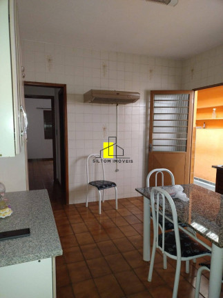 Imagem Casa com 2 Quartos à Venda, 160 m² em Jardim América - Taubaté Imagem Casa com 2 Quartos à Venda, 160 m² em Jardim América - Taubaté