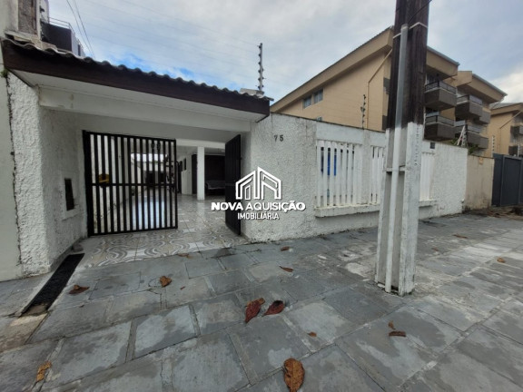 Imagem Casa com 4 Quartos para Alugar ou Temporada, 78 m² em Beltrami - Pontal Do Paraná Imagem Casa com 4 Quartos para Alugar ou Temporada, 78 m² em Beltrami - Pontal Do Paraná