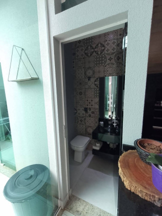 Casa com 3 Quartos à Venda, 252 m² em Jardim Paraná - Arapongas