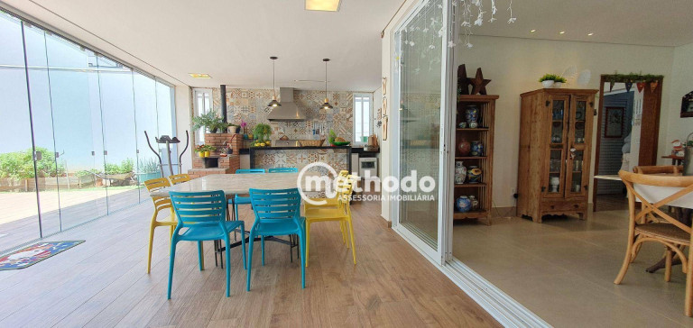 Casa com 3 Quartos à Venda, 341 m² em Swiss Park - Campinas