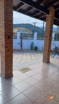 Imagem Casa com 5 Quartos à Venda, 280 m² em Lagoinha - Ubatuba