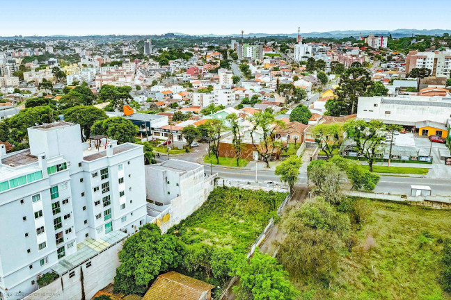 Imagem Terreno à Venda, 537 m² em Tingui - Curitiba