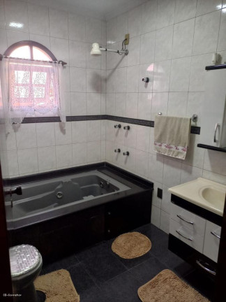 Imagem Casa com 3 Quartos à Venda, 250 m² em Jardim Utinga - Santo André