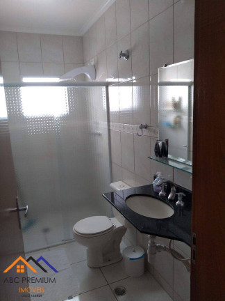 Imagem Sobrado com 3 Quartos à Venda, em Vila Mazzei - Santo André Imagem Sobrado com 3 Quartos à Venda, em Vila Mazzei - Santo André