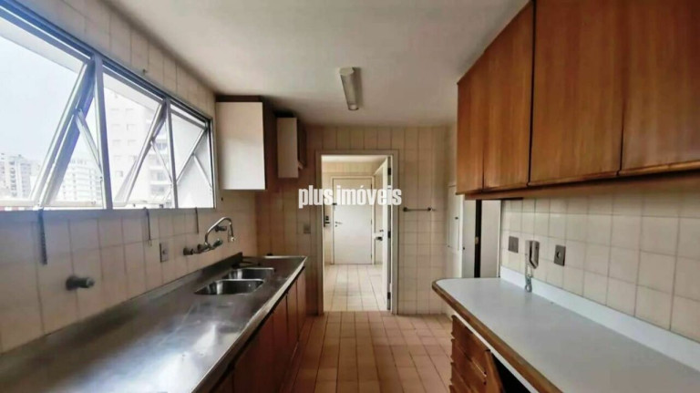 Imagem Apartamento com 3 Quartos à Venda, 157 m² em Real Parque - São Paulo