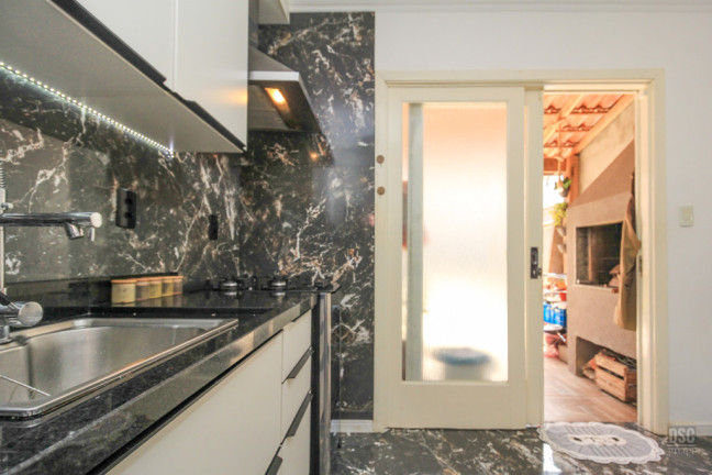 Imagem Casa com 2 Quartos à Venda, 82 m² em Hípica - Porto Alegre