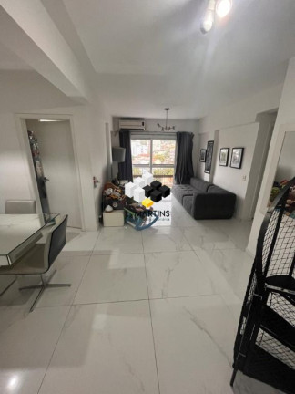 Imagem Cobertura com 3 Quartos à Venda, 146 m² em Teresópolis - Porto Alegre