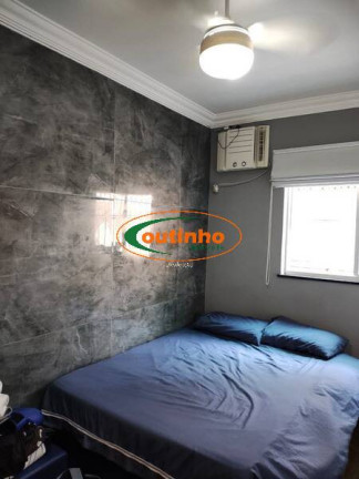 Imagem Casa de Vila com 3 Quartos à Venda, 191 m² em Tijuca - Rio De Janeiro