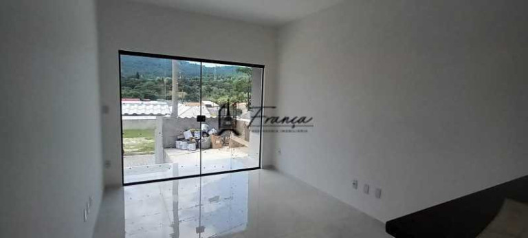 Imagem Imóvel com 2 Quartos à Venda, 62 m² em Rio Do Ouro - São Gonçalo