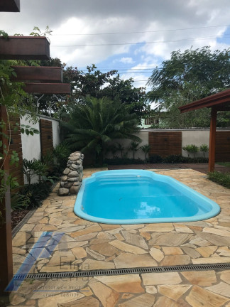 Imagem Casa com 4 Quartos à Venda, 320 m² em Jardim Samambaia - Ubatuba Imagem Casa com 4 Quartos à Venda, 320 m² em Jardim Samambaia - Ubatuba