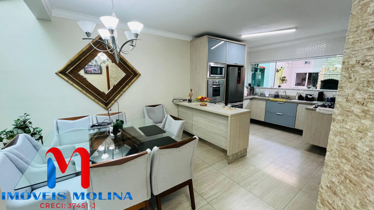 Imagem Sobrado com 4 Quartos à Venda, 210 m² em Santa Paula - São Caetano Do Sul Imagem Sobrado com 4 Quartos à Venda, 210 m² em Santa Paula - São Caetano Do Sul