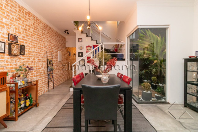 Imagem Casa com 3 Quartos à Venda, 140 m² em Vila Romana - São Paulo
