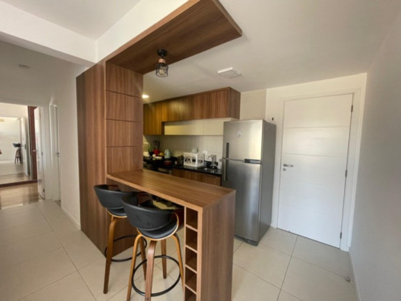 Imagem Imóvel com 2 Quartos à Venda, 66 m² em Barra - Salvador Imagem Imóvel com 2 Quartos à Venda, 66 m² em Barra - Salvador