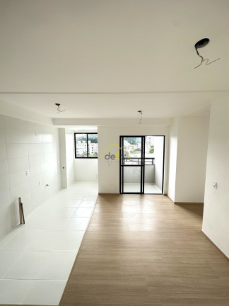 Imagem Imóvel com 2 Quartos à Venda, 50 m² em Costa E Silva - Joinville