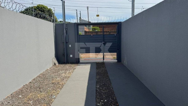 Imagem Casa com 2 Quartos à Venda, 56 m² em Guanandi - Campo Grande