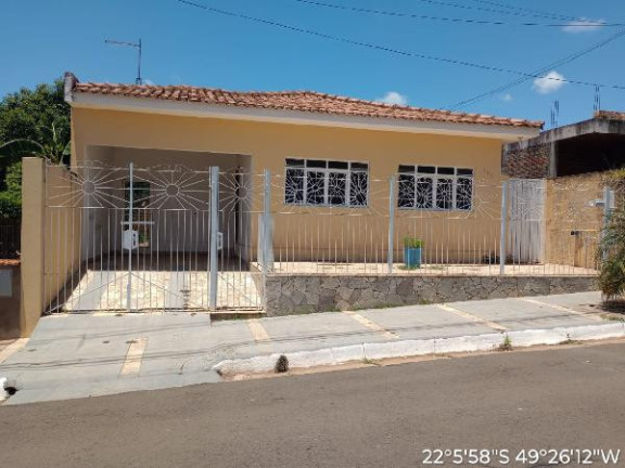 Casa com 3 Quartos à Venda, 440 m² em Presidente Alves