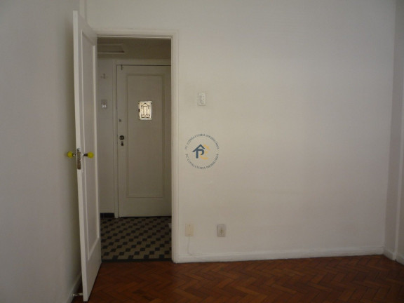 Imagem Apartamento com 1 Quarto à Venda, 38 m² em Urca - Rio De Janeiro Imagem Apartamento com 1 Quarto à Venda, 38 m² em Urca - Rio De Janeiro