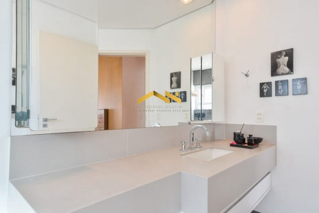 Imagem Apartamento com 3 Quartos à Venda, 259 m² em Higienópolis - São Paulo Imagem Apartamento com 3 Quartos à Venda, 259 m² em Higienópolis - São Paulo