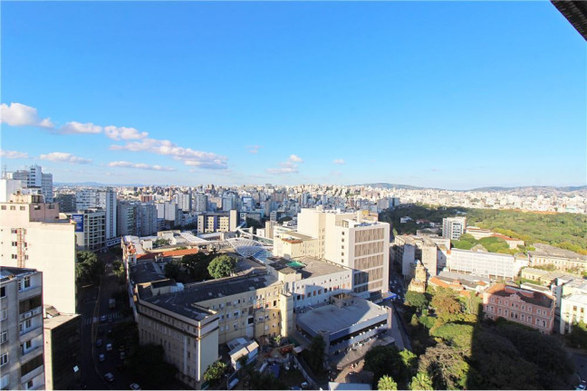 Imagem Apartamento com 2 Quartos à Venda, 63 m² em Centro Histórico - Porto Alegre Imagem Apartamento com 2 Quartos à Venda, 63 m² em Centro Histórico - Porto Alegre