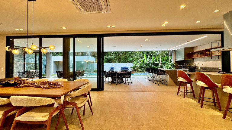 Imagem Casa com 6 Quartos à Venda, 637 m² em Riviera De São Lourenço - Bertioga Imagem Casa com 6 Quartos à Venda, 637 m² em Riviera De São Lourenço - Bertioga